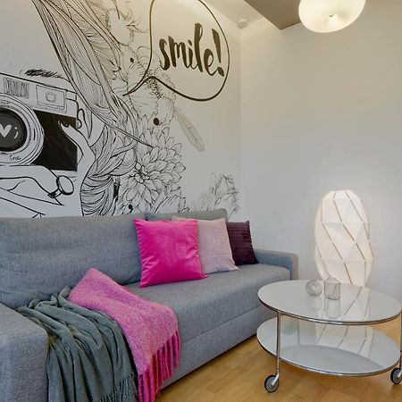 Aurora Apartments - Old Town Краков Экстерьер фото